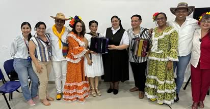 Noticia: Con éxito se desarrolló el conversatorio “Raíz y alma”: una mirada profunda al origen y esencia del vallenato