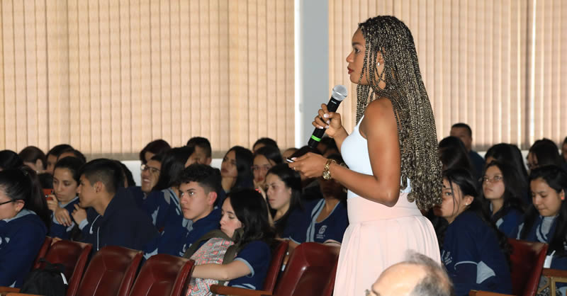 ESTUDIANTES CONSCIENTES DE LA CULTURA DEL CUIDADO PARA EL BUEN VIVIR