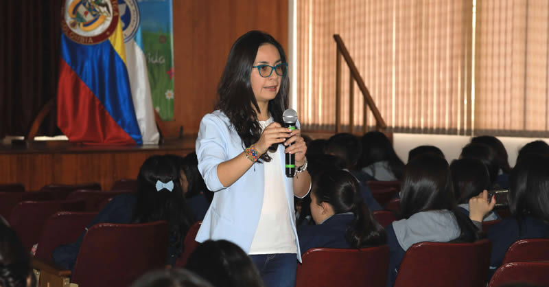 ESTUDIANTES CONSCIENTES DE LA CULTURA DEL CUIDADO PARA EL BUEN VIVIR