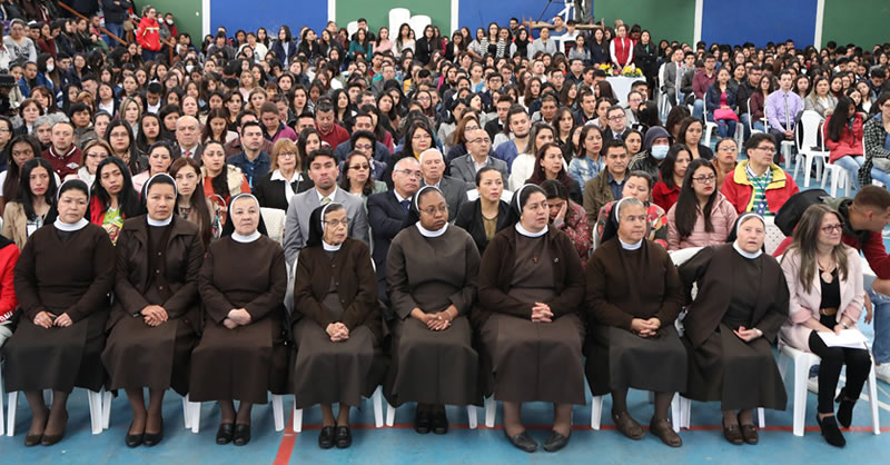 COMUNIDAD UNIVERSITARIA CELEBRÓ EUCARISTÍA EN HOMENAJE A SAN FRANCISCO DE ASÍS