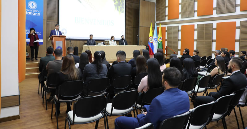 ESTUDIANTES DE CONTADURÍA PÚBLICA INICIARON PRÁCTICAS PRE PROFESIONALES