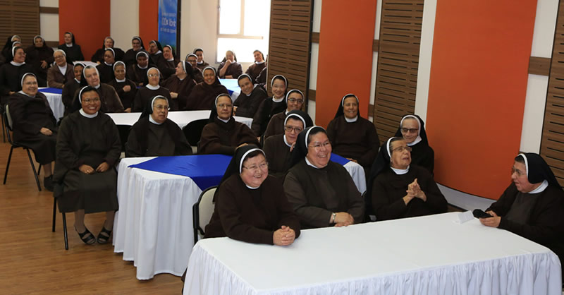 ENCUENTRO DE HERMANAS SUPERIORAS LOCALES