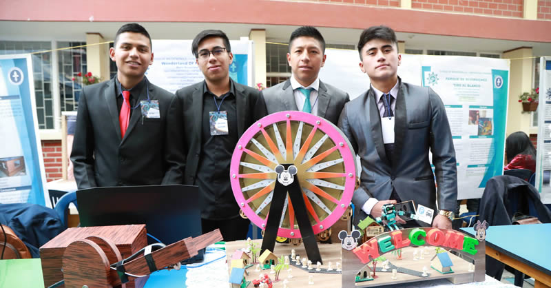 LA IMAGINACIÓN SE APODERÓ DE LA CUARTA FERIA DE INGENIERÍA MECATRÓNICA