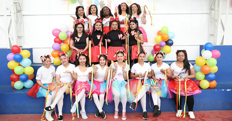 FACULTAD DE EDUCACIÓN REALIZÓ EL FESTIVAL DEL ARCO IRIS