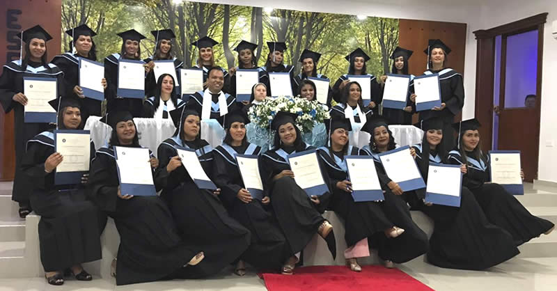 SEGUNDA PROMOCIÓN DE LICENCIATURA EN EDUCACIÓN PREESCOLAR VALLEDUPAR - CESAR