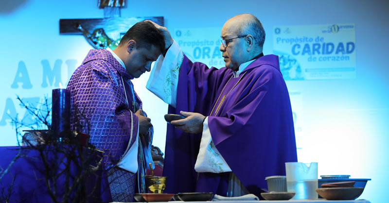 CON FE, COMUNIDAD UNIVERSITARIA PARTICIPÓ DE LA EUCARISTÍA DEL MIÉRCOLES DE CENIZA