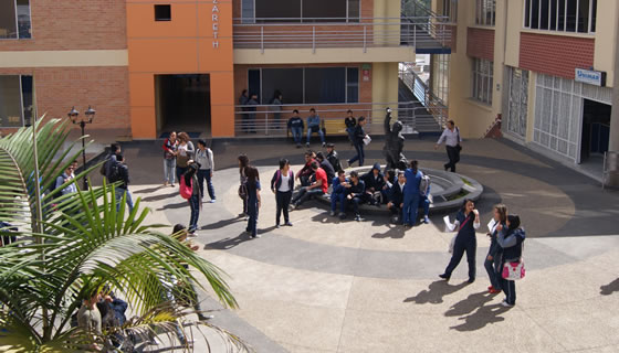 BENEFICIOS PARA ESTUDIANTES, EGRESADOS Y FUNCIONARIOS UNIMAR