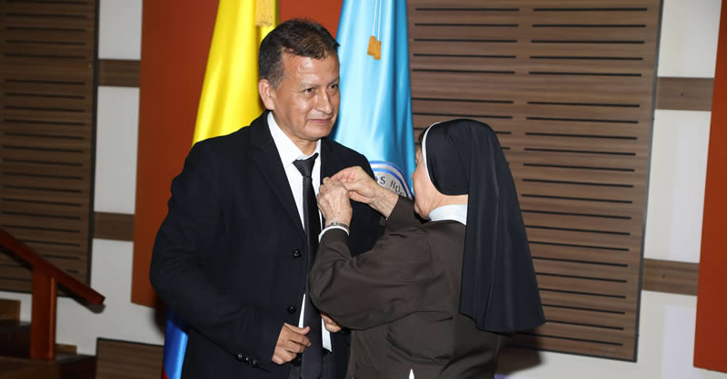 POSESIÓN DE VICERRECTORA ACADÉMICA Y DECANOS: EDUCACIÓN, Y HUMANIDADES Y CIENCIAS SOCIALES