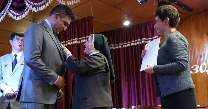 EN CELEBRACIÓN FRANCISCANA RECONOCEN LA LABOR DE FUNCIONARIOS