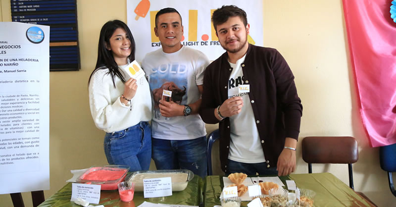 UNIDAD DE EMPRENDIMIENTO DESARROLLA LA XII MUESTRA EMPRESARIAL UNIVERSITARIA