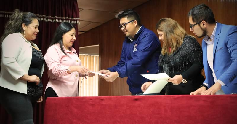 CERTIFICAN EN COMPETENCIAS CIUDADANAS Y MICROEMPRESARIALES A BENEFICIARIOS DEL PROYECTO FRANCISCO AL BARRIO
