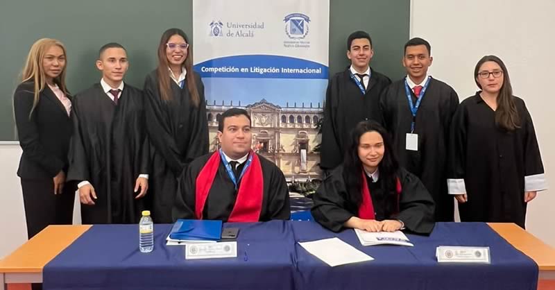 ESTUDIANTES DEL PROGRAMA DE DERECHO SE DESTACAN EN LA VI EDICIÓN DE LA COMPETICIÓN EN LITIGACIÓN INTERNACIONAL