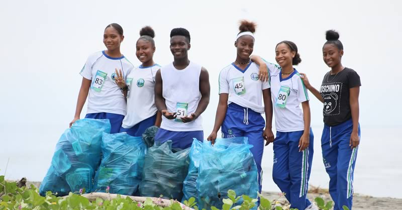 EXITOSA JORNADA DE PLOGGING EN LA PLAYA DE EL BAJITO, TUMACO