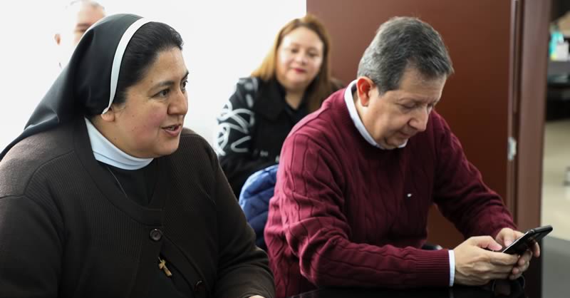 HERMANA LILIANA ISABEL DÍAZ CABRERA, PRESIDIÓ ENCUENTRO CON LA RED UREL