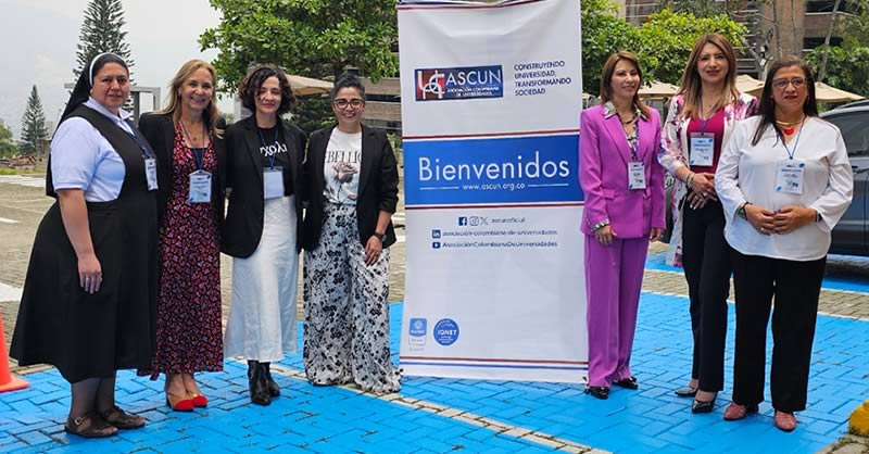 RECTORA DE LA UNIVERSIDAD MARIANA, PARTICIPÓ EN EL CONSEJO NACIONAL DE RECTORES EN MEDELLÍN