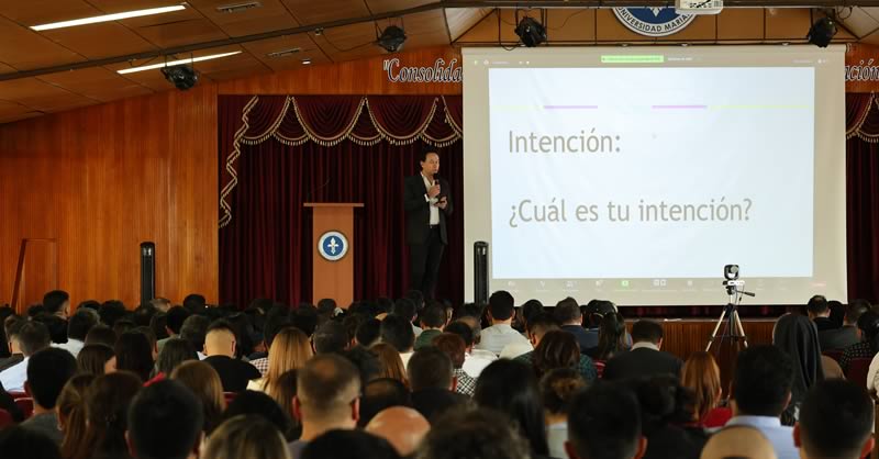 COMUNIDAD UNIVERSITARIA MARIANA INICIÓ RETOS DE UN NUEVO SEMESTRE
