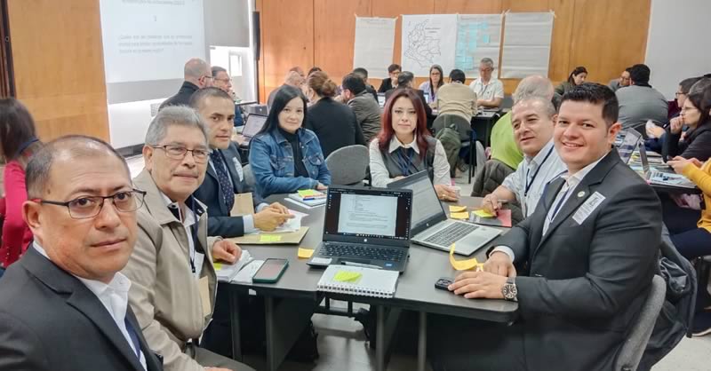 DECANA DE LA FACULTAD DE EDUCACIÓN PARTICIPÓ EN TALLER ORGANIZADO POR EL MINISTERIO DE EDUCACIÓN NACIONAL