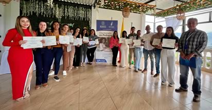 Noticia: Certifican a funcionarios públicos en la iniciativa “Alcaldía Inclusiva”