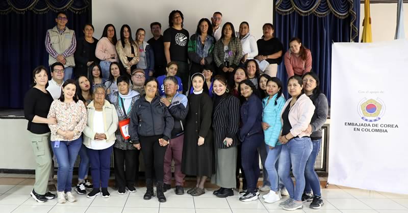 FRATERNIDAD JPIC Y UNIVERSIDAD MARIANA IMPULSAN FORMACIÓN EN MERCADEO PARA MUJERES EMPRENDEDORAS DE LA OIM