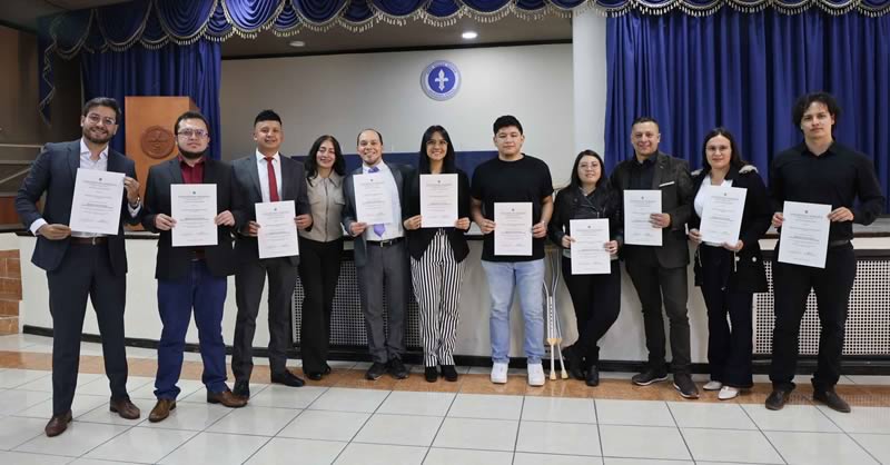 CLAUSURAN COHORTE DEL PROGRAMA DE PEDAGOGÍA PARA PROFESIONALES NO LICENCIADOS
