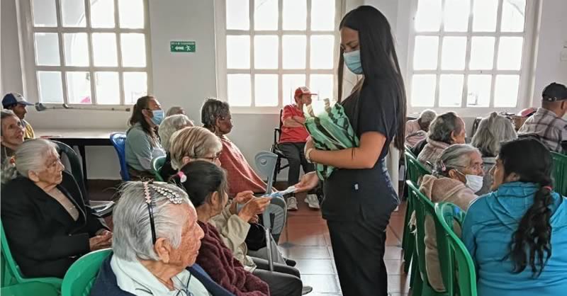 ESTUDIANTES DE TECNOLOGÍA EN REGENCIA DE FARMACIA FORTALECEN LA SALUD PÚBLICA A TRAVÉS DE JORNADAS EDUCATIVAS EN PASTO