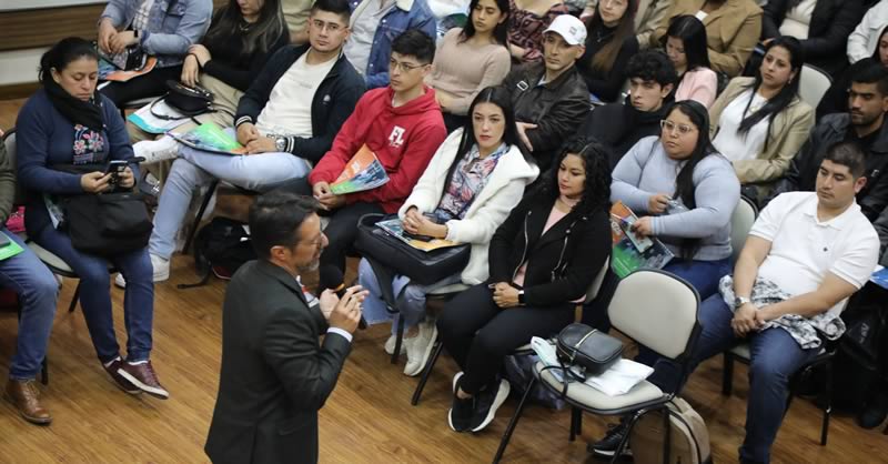SE DA LA BIENVENIDA A SUS NUEVOS ESTUDIANTES DE POSGRADO