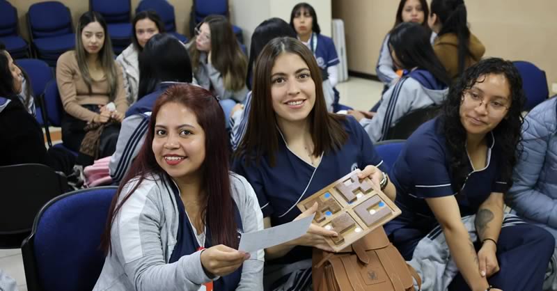 SEMINARIO FORTALECE LA PRÁCTICA PEDAGÓGICA DE ESTUDIANTES EN FORMACIÓN DOCENTE