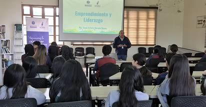 Noticia: La Universidad Mariana impulsa la formación de líderes juveniles a través del programa Sembrando Futuro