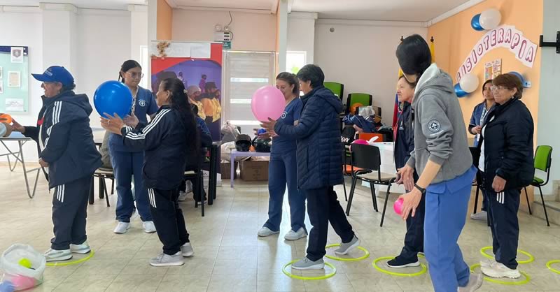 FACULTAD DE CIENCIAS DE LA SALUD SE VINCULÓ A JORNADA DE SALUD EN BENEFICIO DE ADULTOS MAYORES