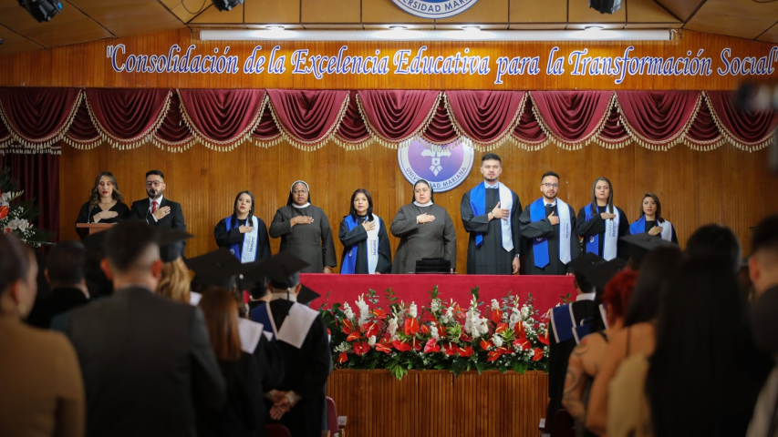 Formar para servir, la Universidad Mariana gradúa una nueva generación de profesionales