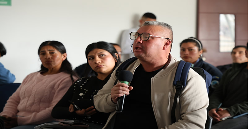 Jornada de trabajo de campo en la Laguna de La Cocha
