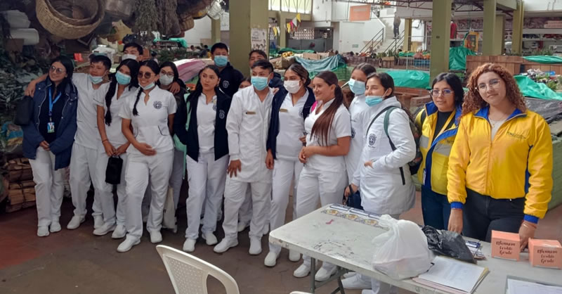 UMARIANA LLEVA SALUD PREVENTIVA A COMERCIANTES DE PASTO
