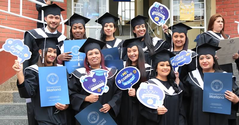 UNIVERSIDAD MARIANA CELEBRÓ CEREMONIAS DE GRADOS