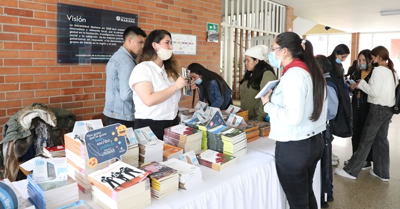 ASÍ VIVIMOS EL DÍA DEL IDIOMA EN LA UNIVERSIDAD MARIANA