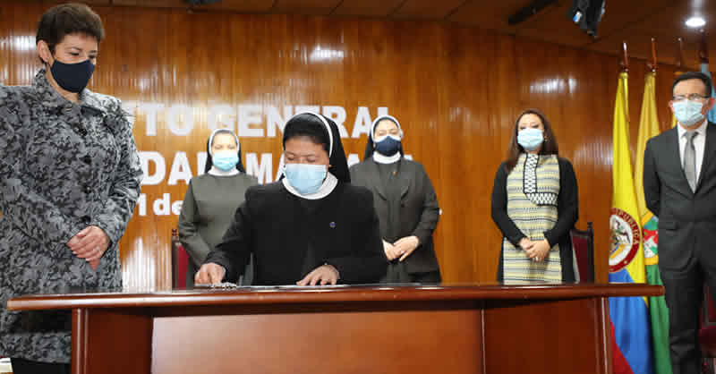 SE SANCIONÓ EL ACTA PARA LA PROMULGACIÓN DEL NUEVO ESTATUTO GENERAL DE LA UNIVERSIDAD MARIANA