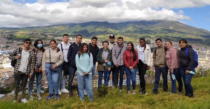 ESTUDIANTES DE INGENIERÍA AMBIENTAL REALIZAN VISITAS TÉCNICAS